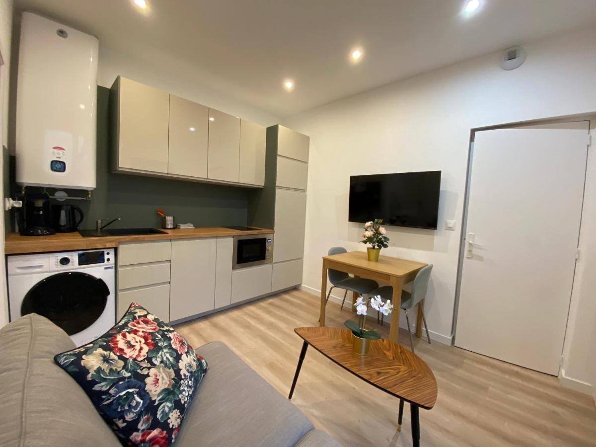 Studio 24M2 Avec Parking Prive - Lycee Roosevelt - Arena - Gare Reims Esterno foto